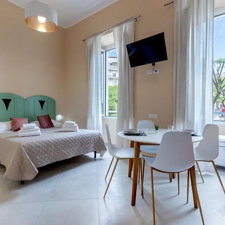 קליארי Bonnystudios Holiday Apartments מראה חיצוני תמונה