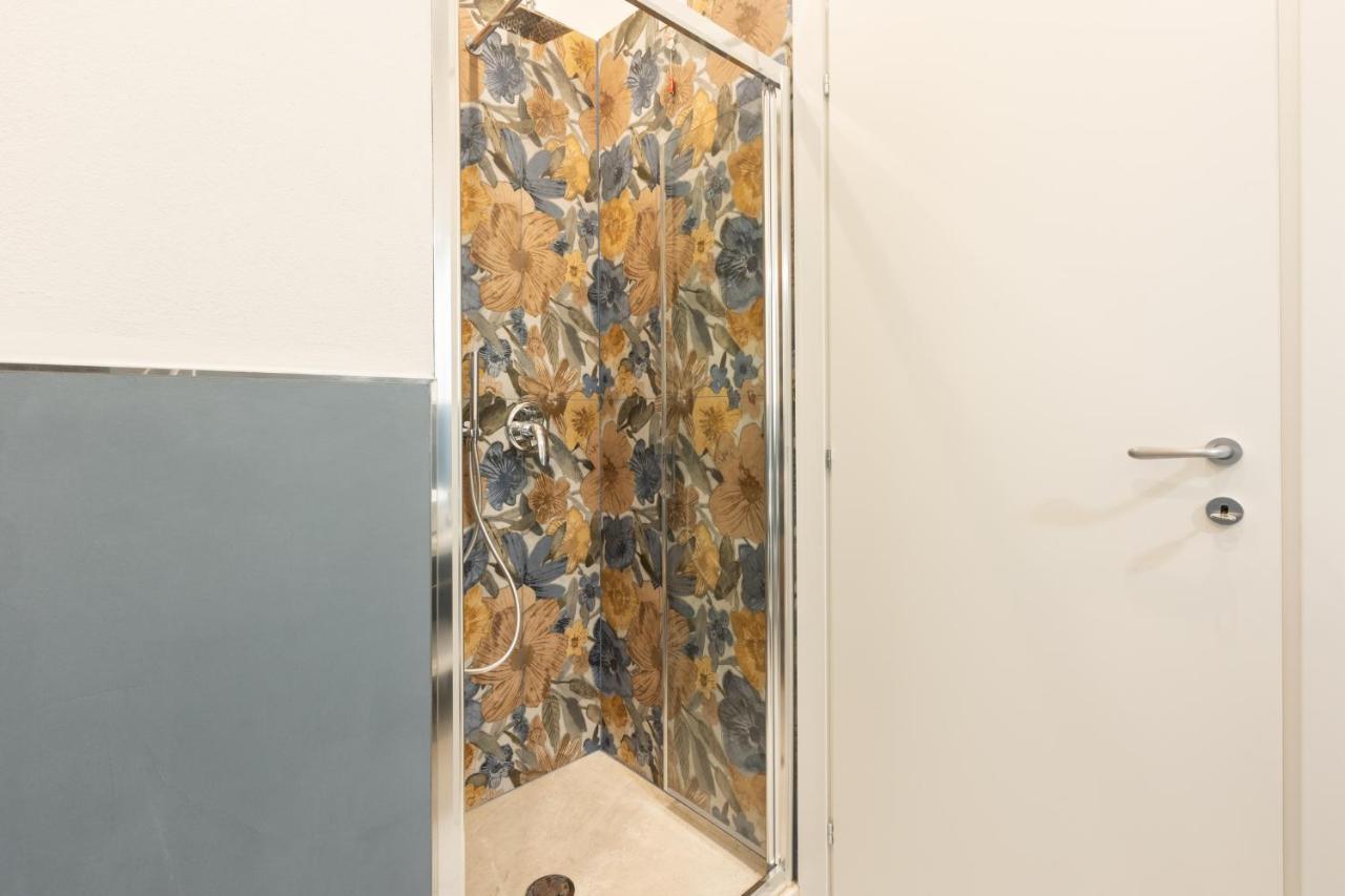 קליארי Bonnystudios Holiday Apartments מראה חיצוני תמונה