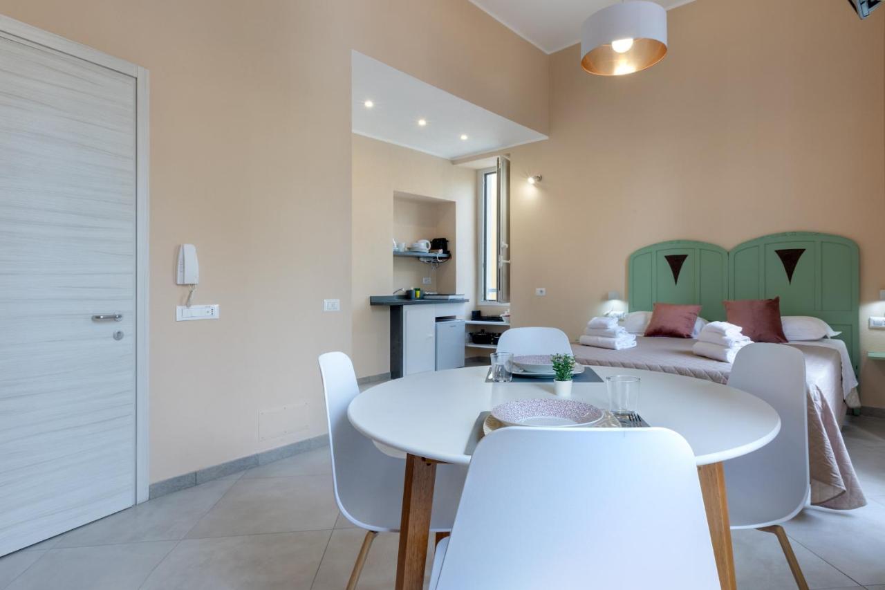 קליארי Bonnystudios Holiday Apartments מראה חיצוני תמונה